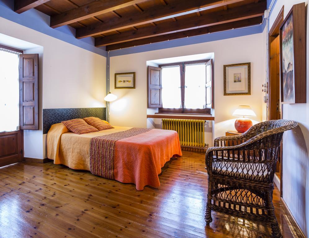 Apartamentos La Casona De Vidiago Экстерьер фото